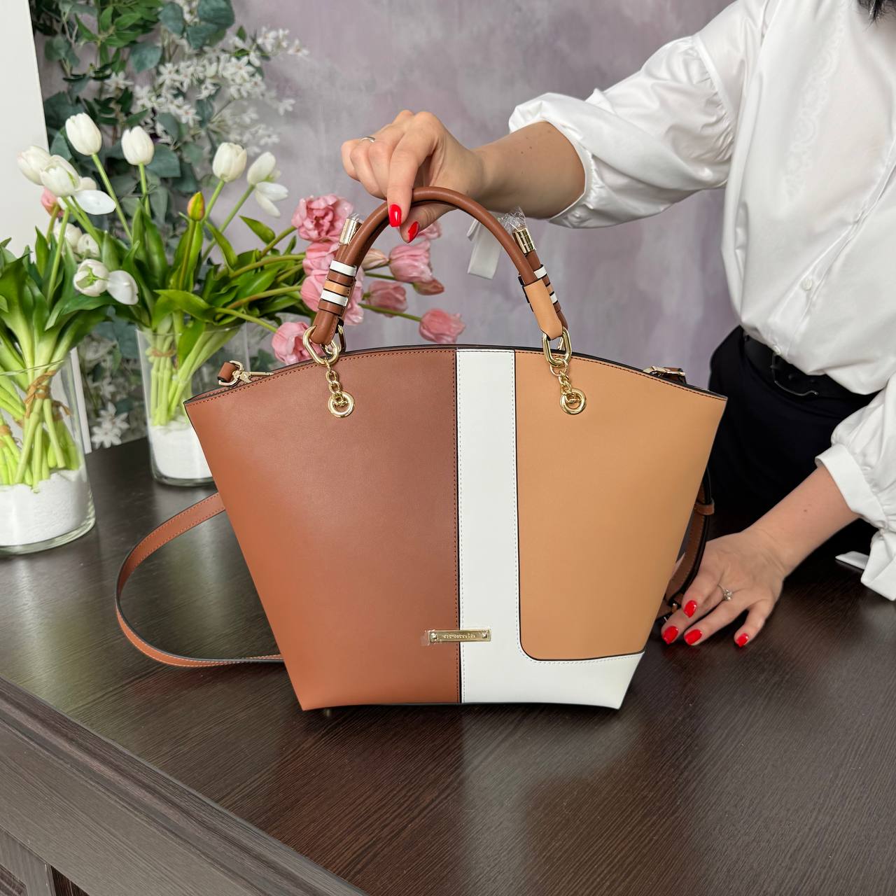 Сумка Cromia 1405962 NOCCIOLA Сумка Cromia 1405962 NOCCIOLA