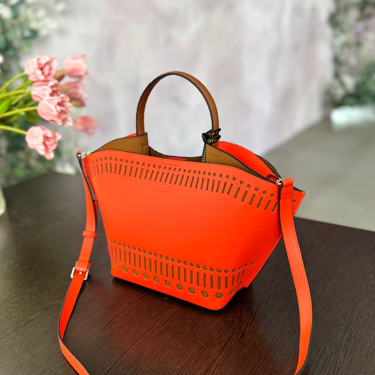 Сумка Cromia 1406005 ARANCIO Сумка Cromia 1406005 ARANCIO